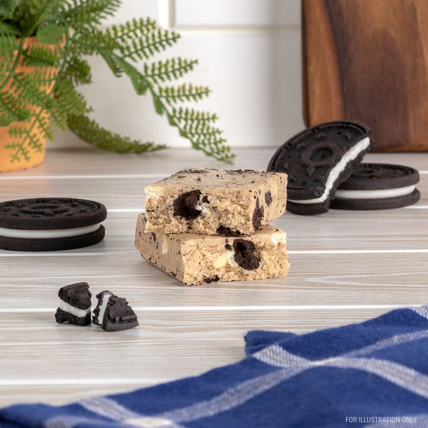 cookies-and-cream-protein-bars-o7 15807_QN_USA_ProteinBar_CAC_InterimAssetUpdate_Digital_Tabletop1.jpg